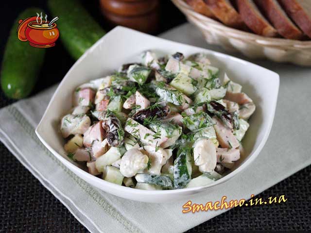 Салат с мясом, маринованным луком и солеными огурцами - рецепт автора Елизавета Азарова